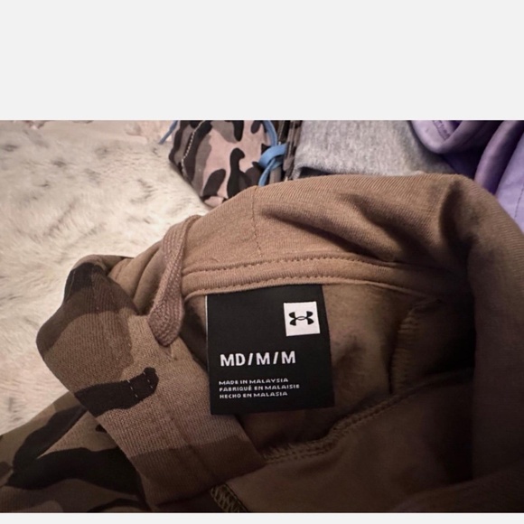 Under Armour green and brown Pullover Hoodie camouflage women’s Medium - Picture 5 of 5